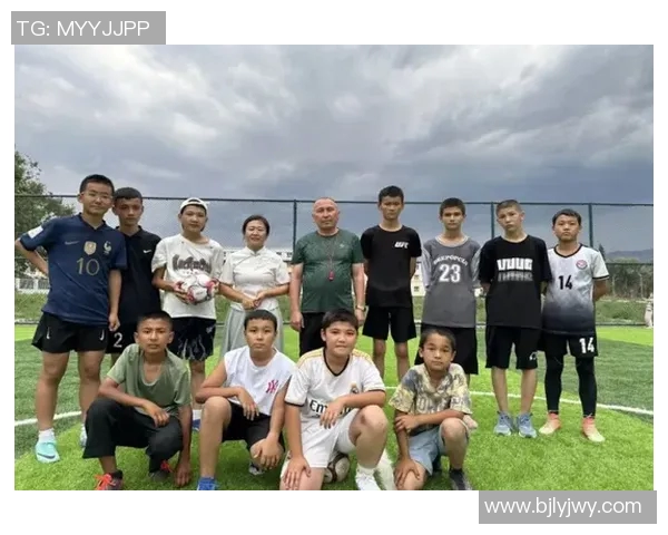 鹅太太的学校培养足球明星的秘密与梦想之旅